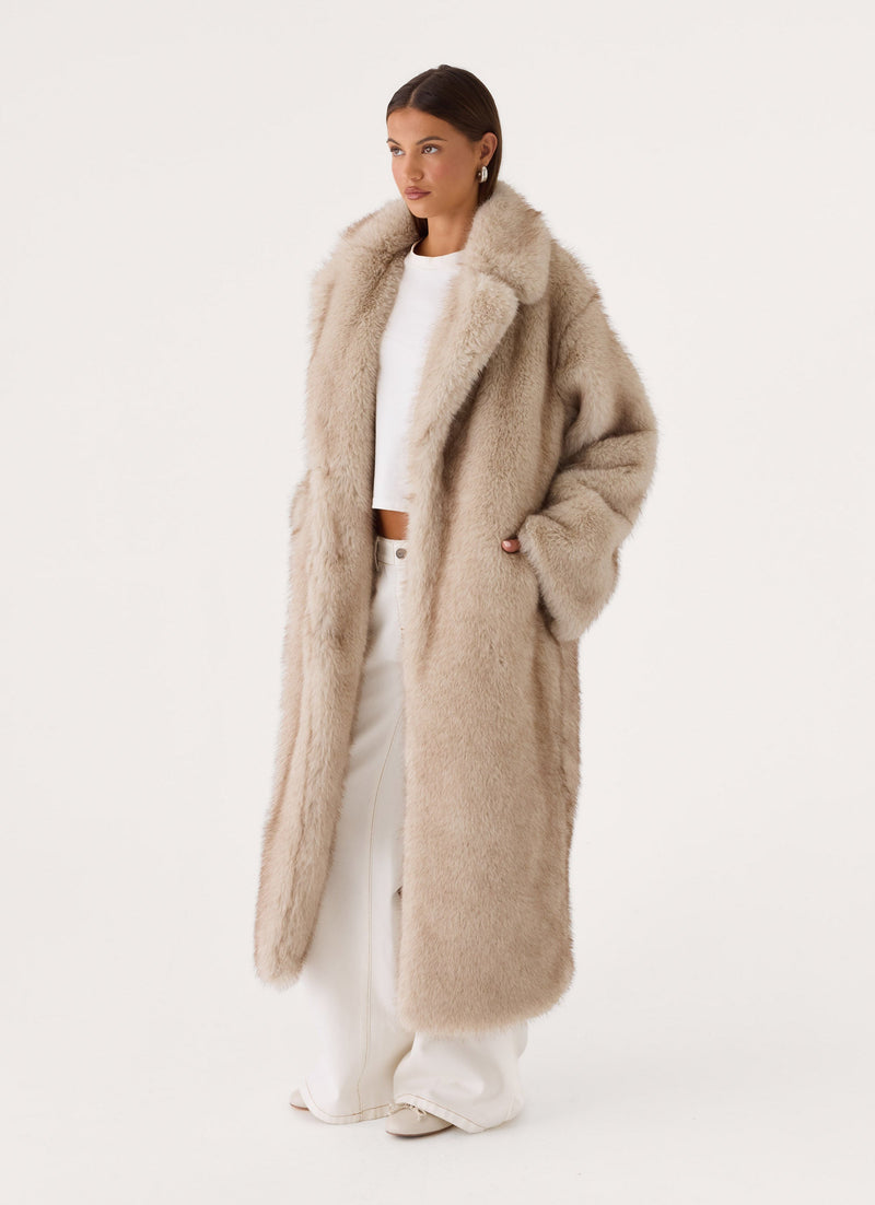 Aspen Avenue Faux Fur Coat - Natural