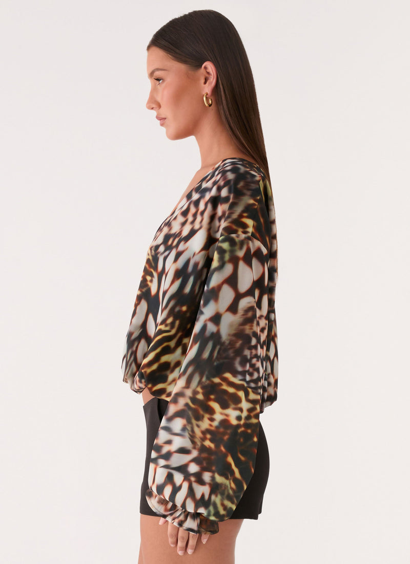 Isolde Top - Leopard Hibiscus