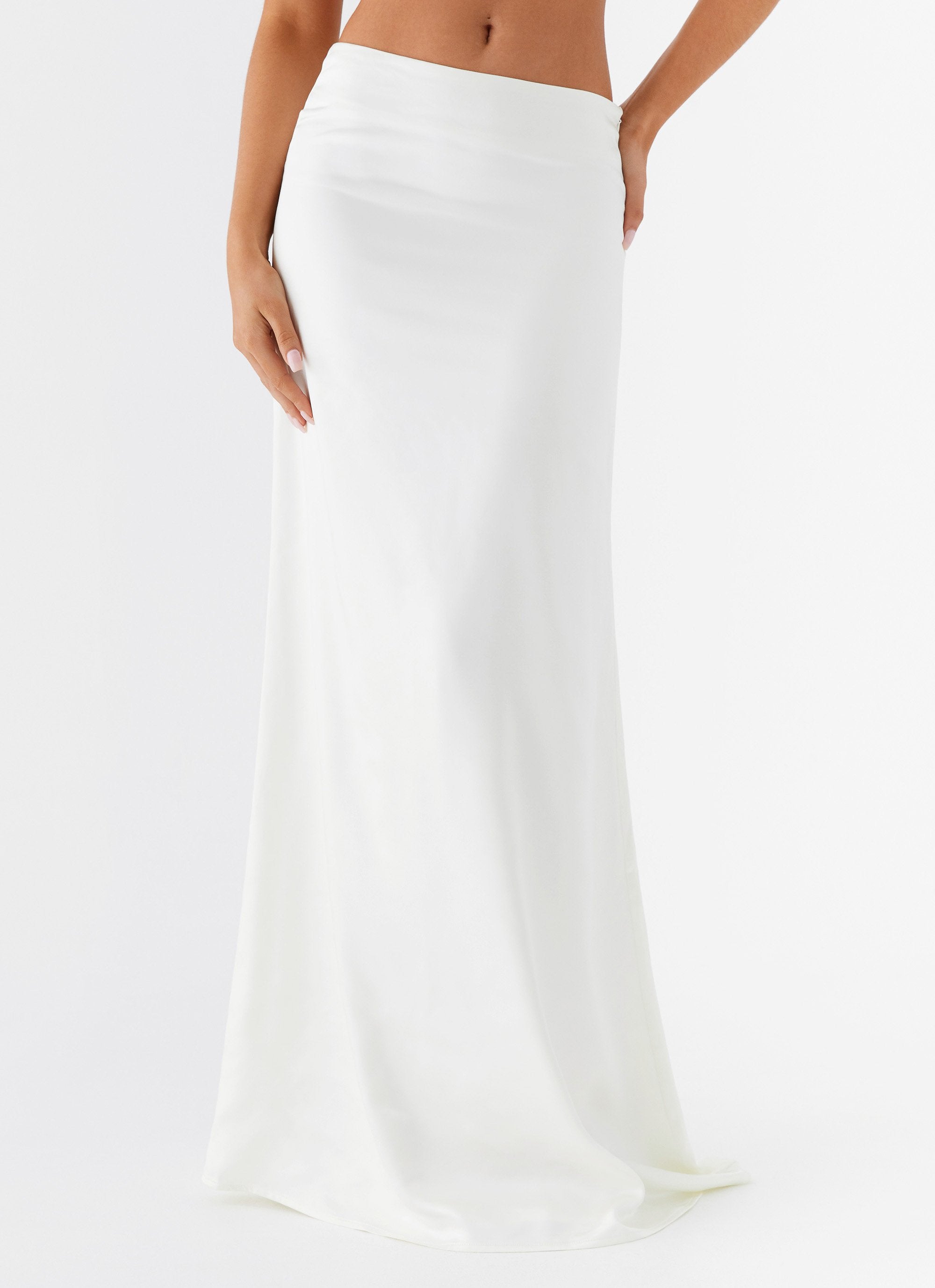 White maxi skirt 40 top