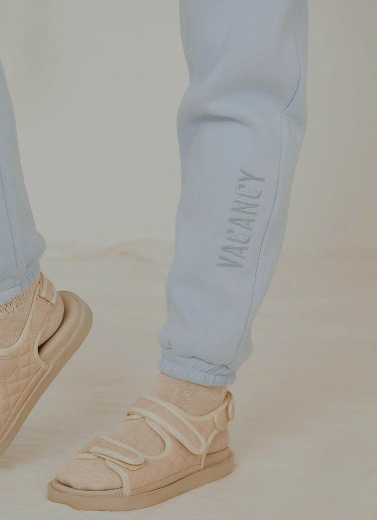 Paradise Sweatpants - Sky Blue - Peppermayo