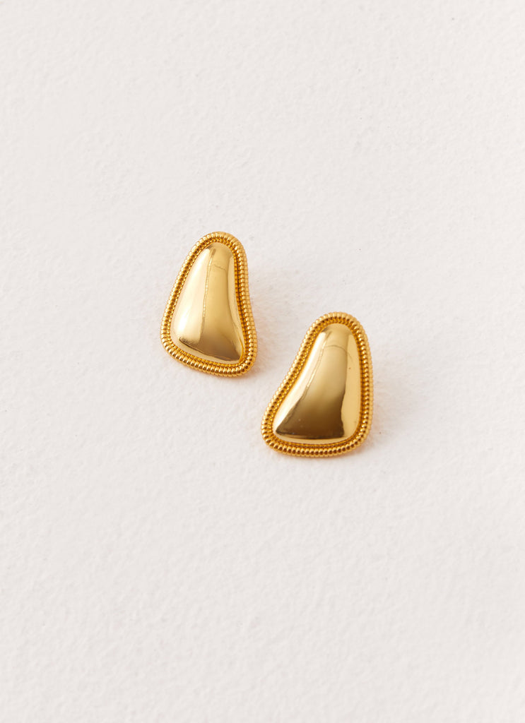 Eyes On The Prize Earrings - Gold