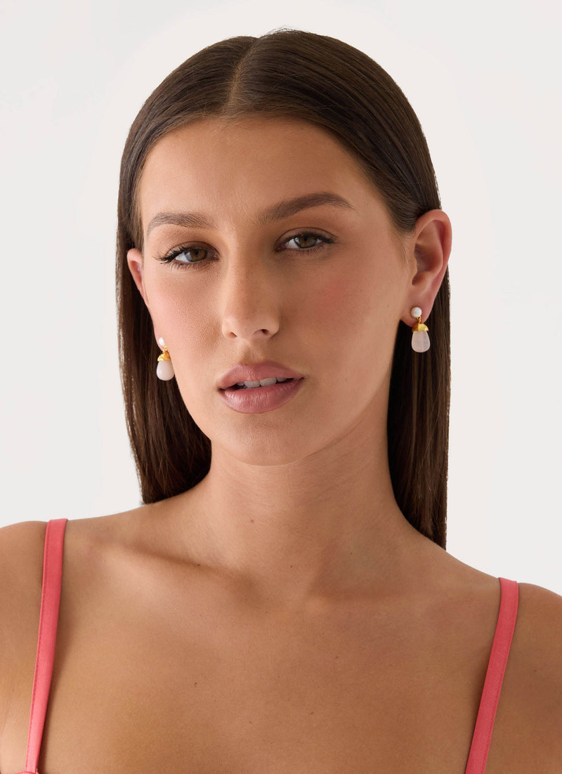Lush Bliss Earrings - Gold Pearl