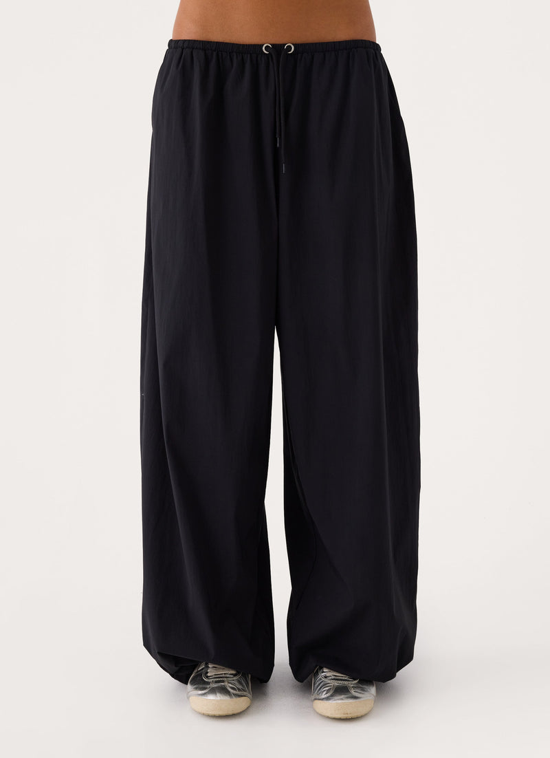 Main Character Parachute Pants - Black