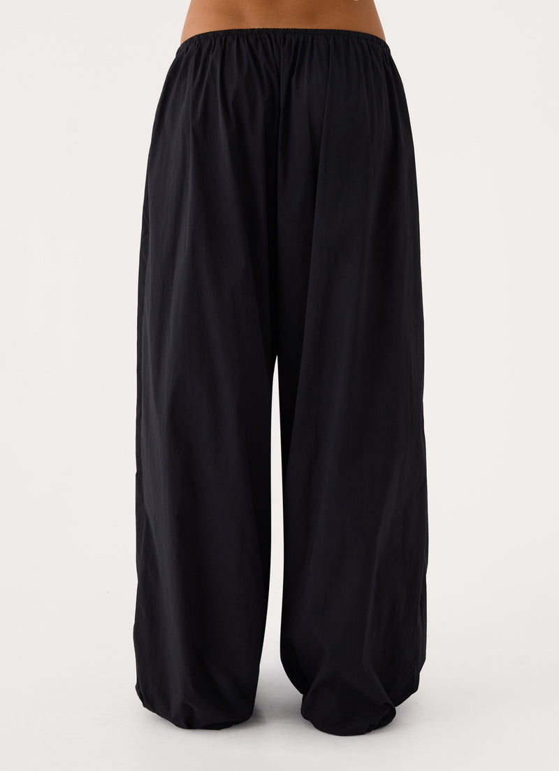 Main Character Parachute Pants - Black