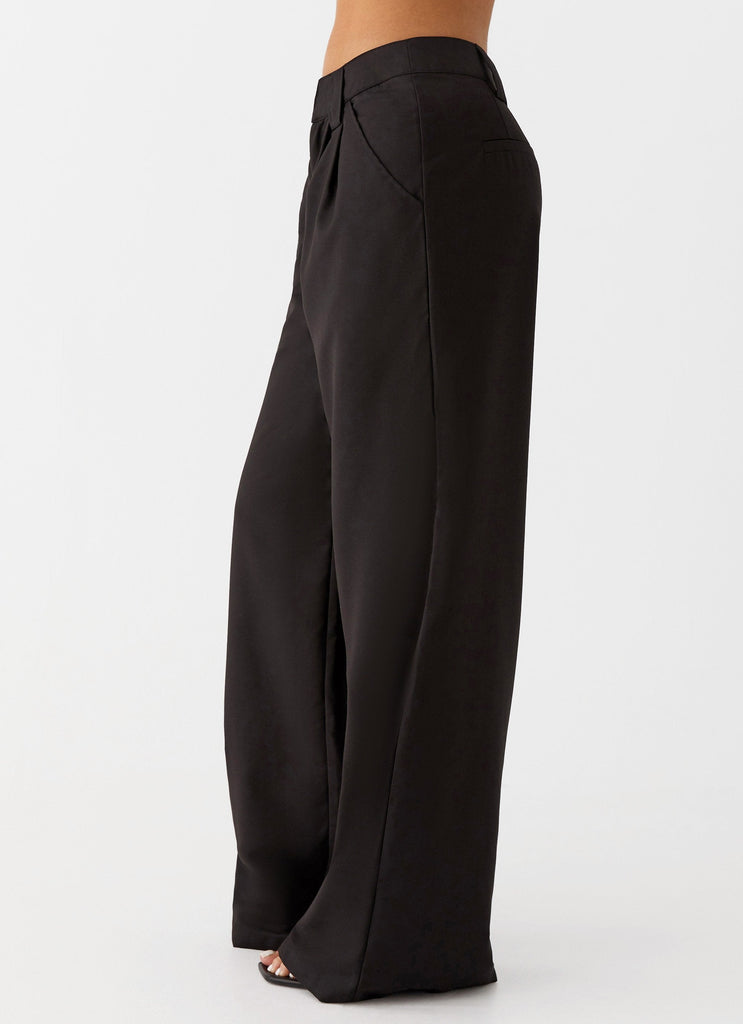 Womens Siena Style Tailored Pants in the colour Black in front of a light grey background