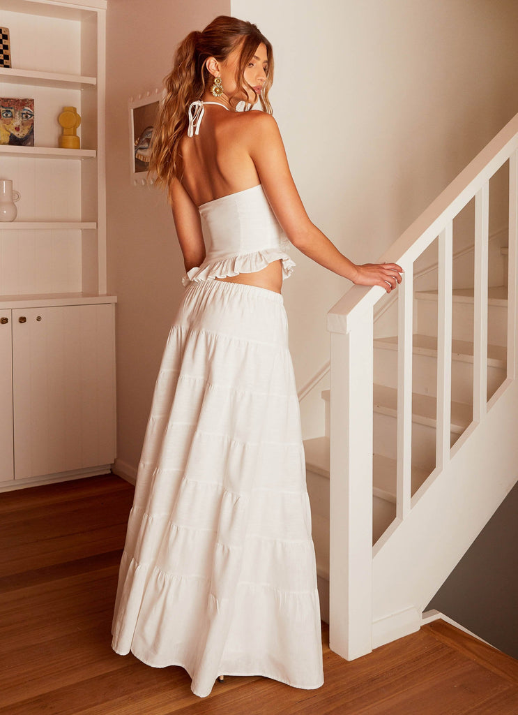 Beautiful white flowy skirt hotsell