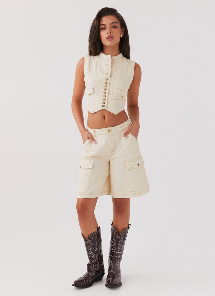 Womens Edina Cargo Jorts in the colour Antique in front of a light grey background