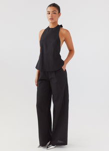 Womens Heatwave Linen Wide Leg Pants in the colour Black in front of a light grey background