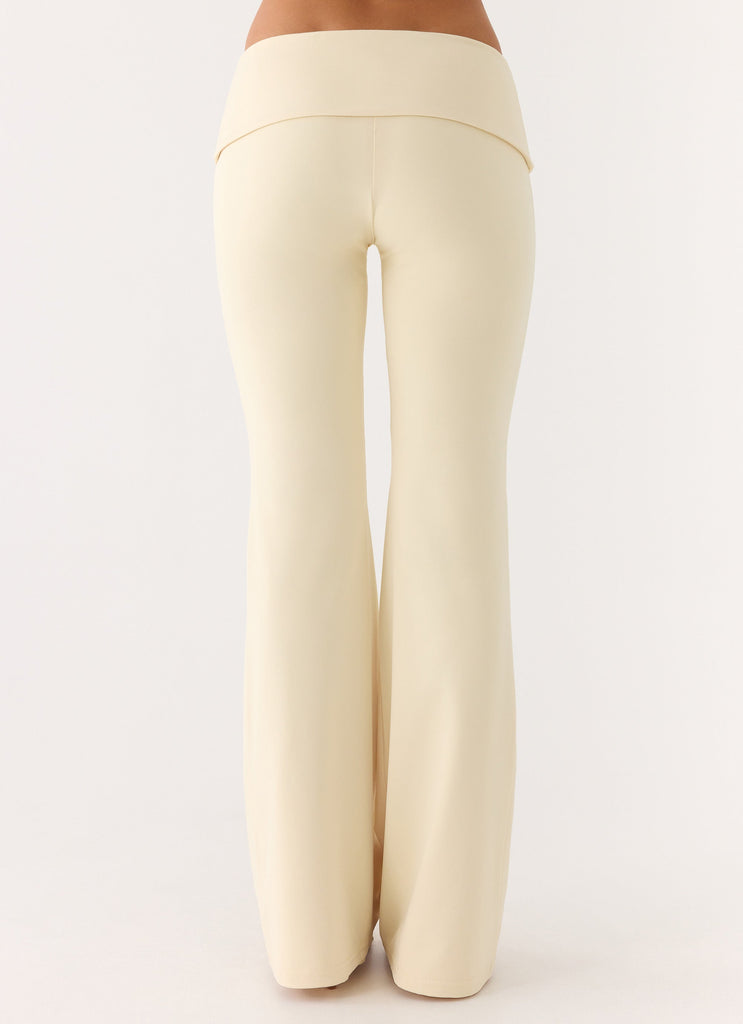 Renae Low Rise Pants - Baby Yellow